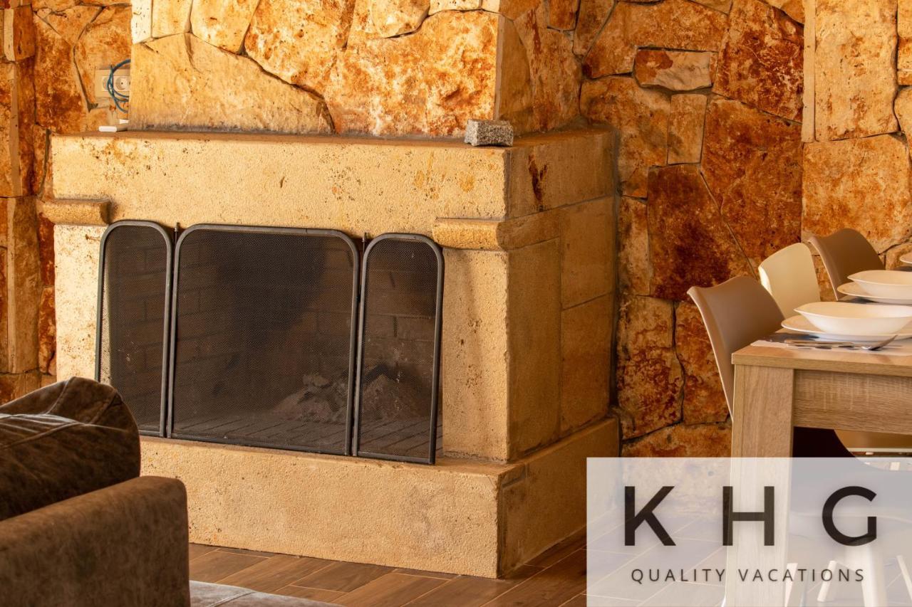 Leo'S Stone Made Villa! Karavádhos Eksteriør bilde